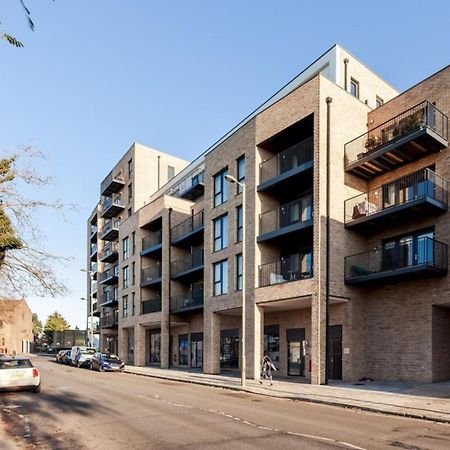 Classy Cricklewood Home Londen Buitenkant foto
