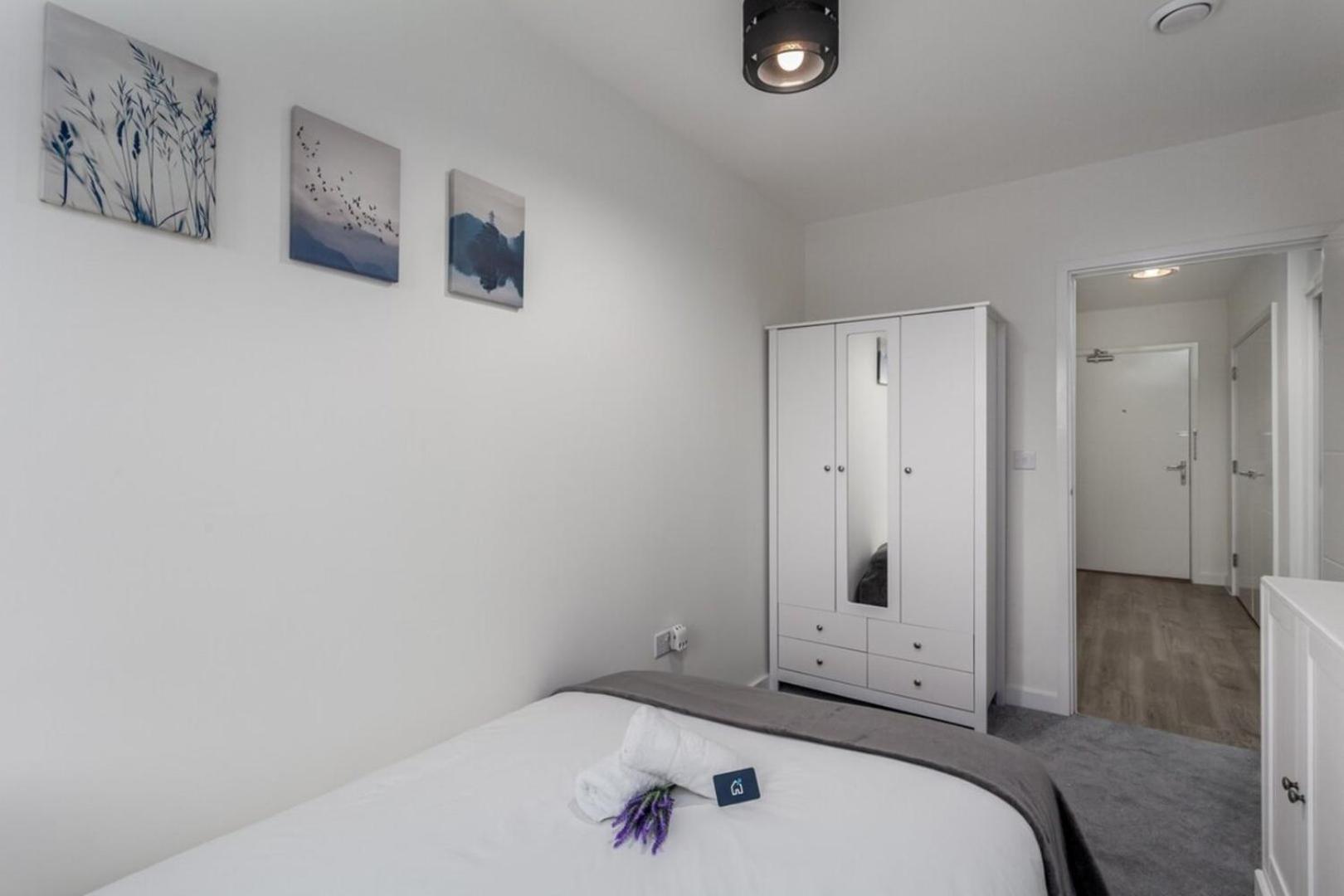 Classy Cricklewood Home Londen Buitenkant foto