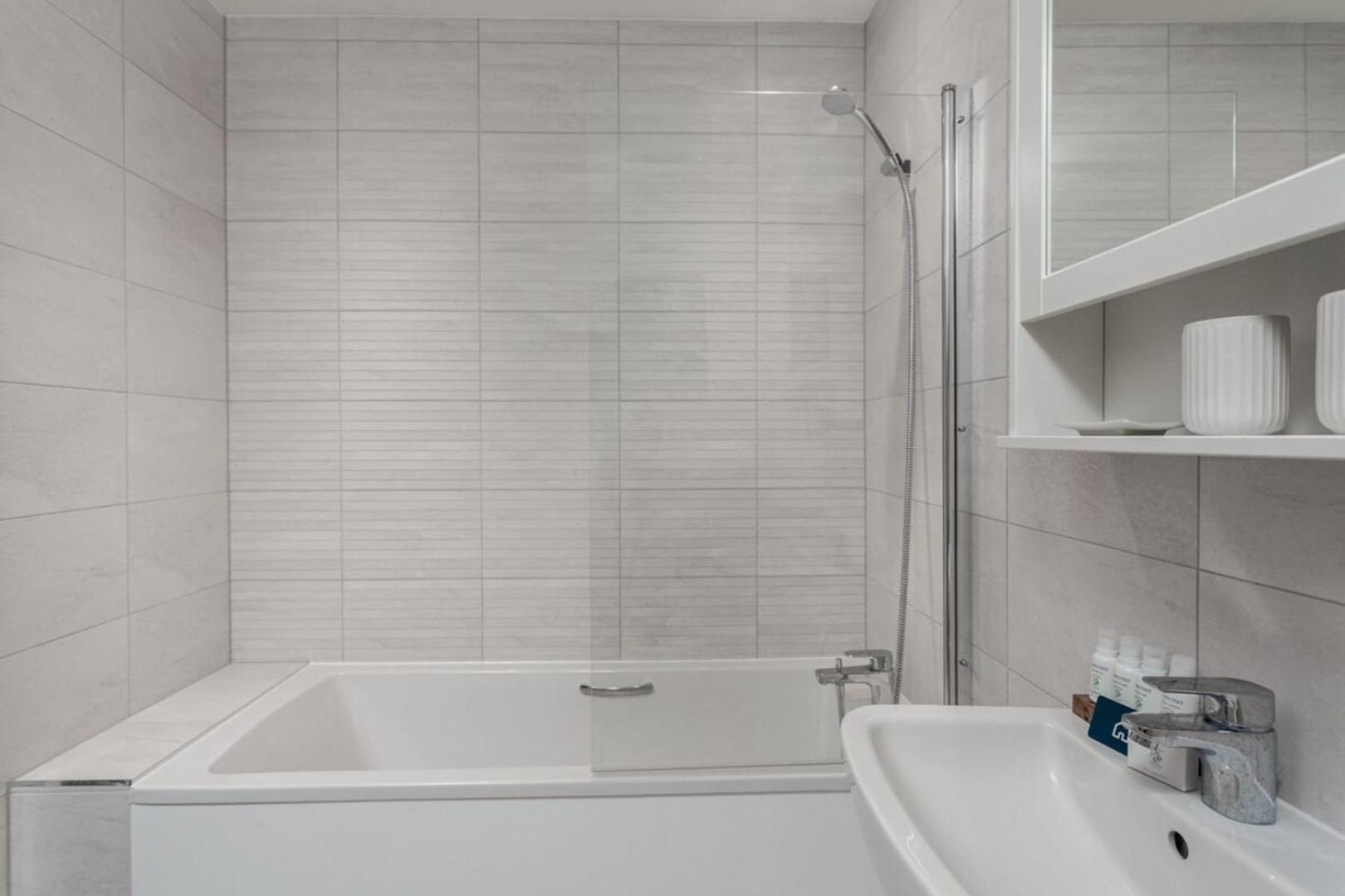 Classy Cricklewood Home Londen Buitenkant foto