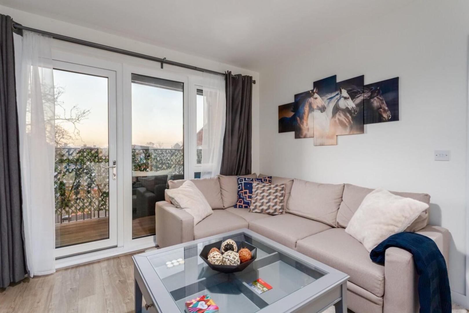 Classy Cricklewood Home Londen Buitenkant foto