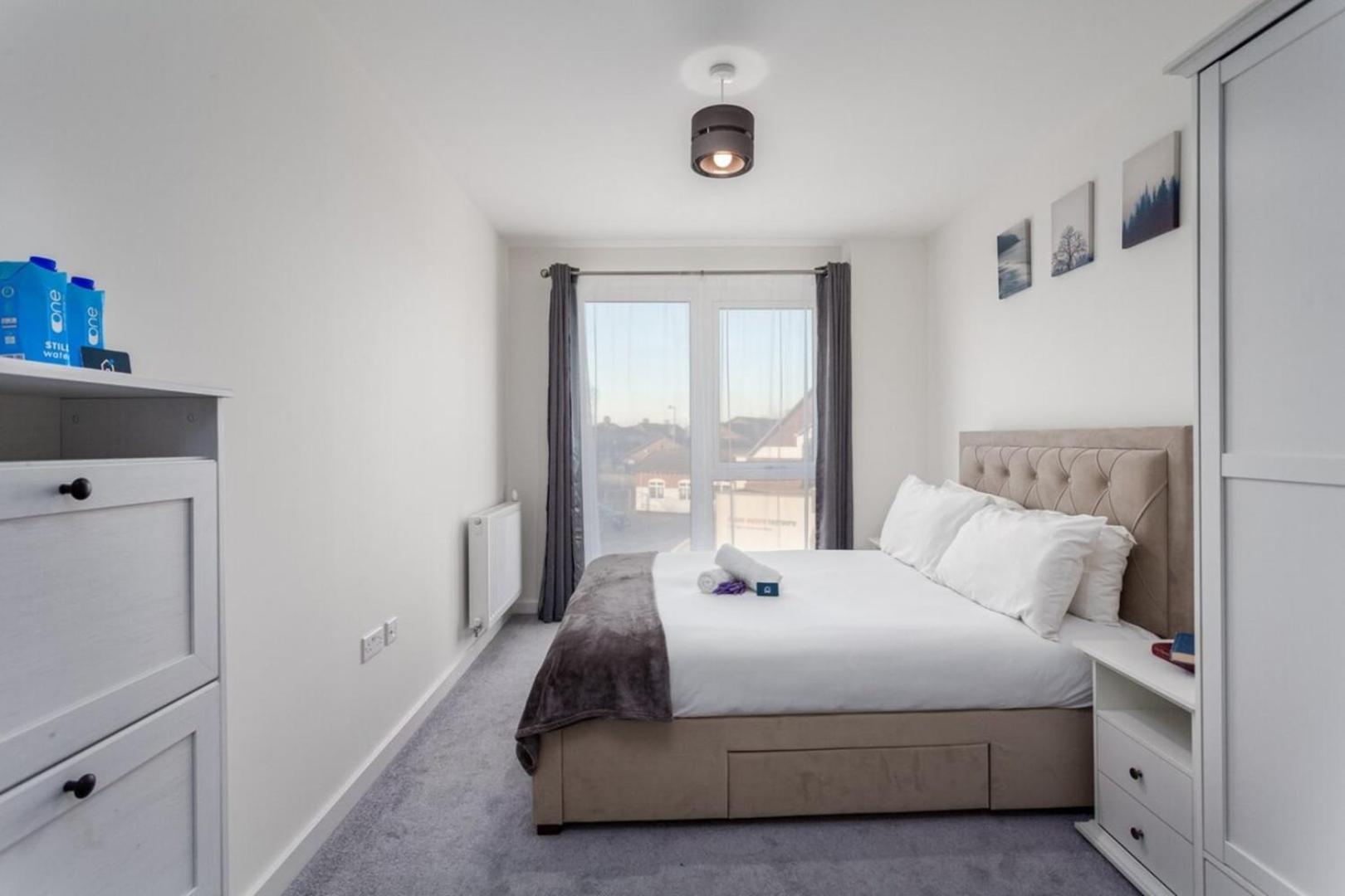 Classy Cricklewood Home Londen Buitenkant foto