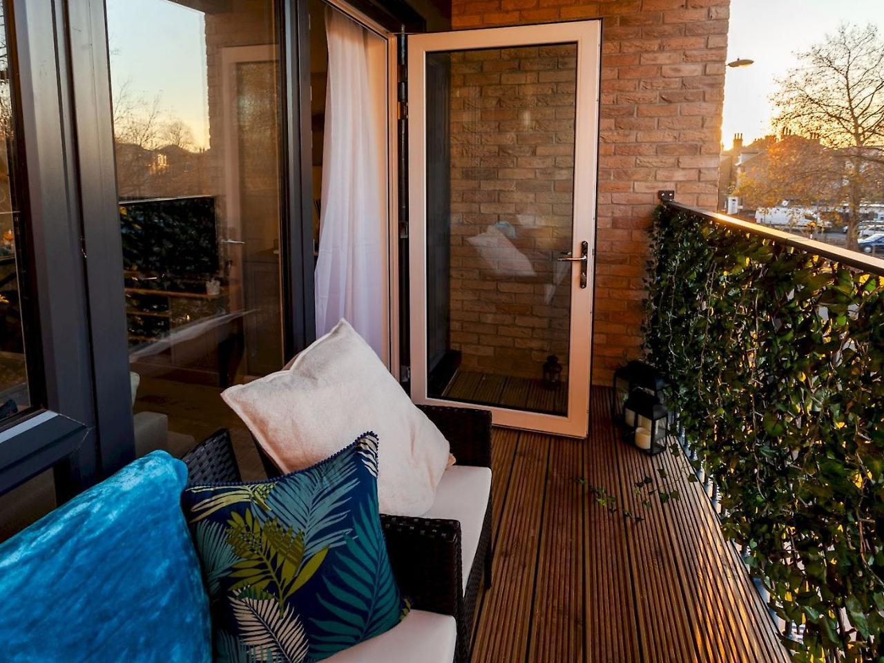 Classy Cricklewood Home Londen Buitenkant foto